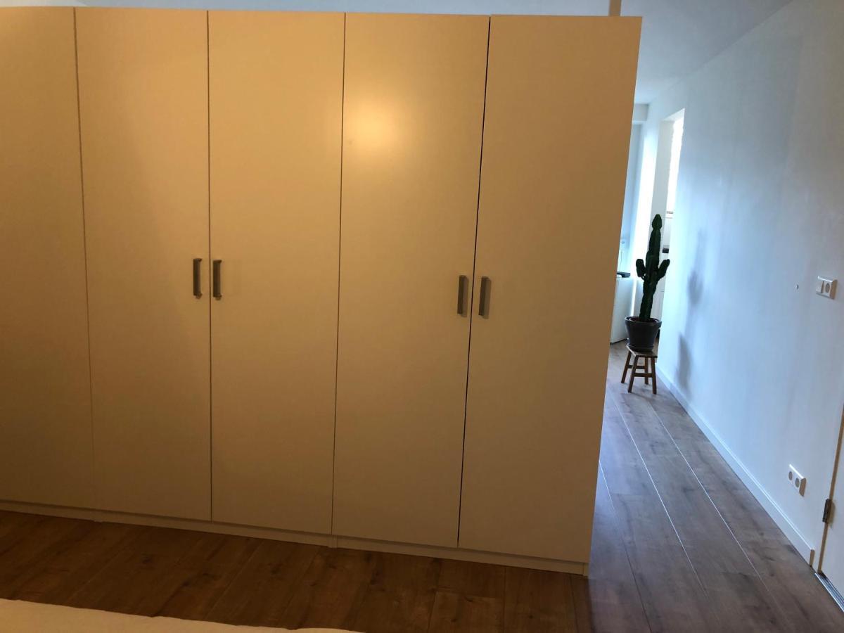 Savina City Centre Apartment Near Beach, Station And Shops Зандфорт Экстерьер фото